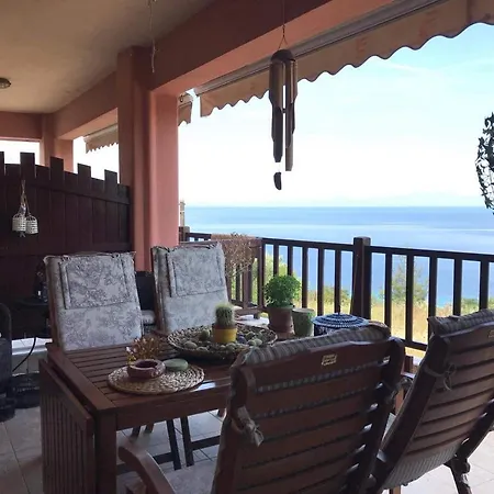 Beautiful In With Sea View..!!! Tatil Evi Afytos